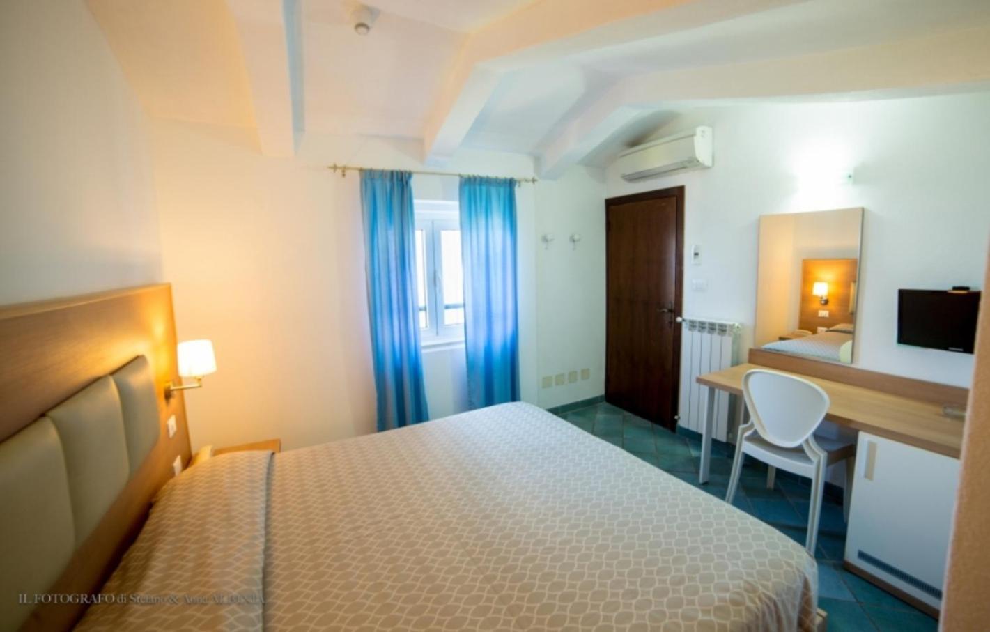 Hotel Saraceno Giglio Porto Zimmer foto